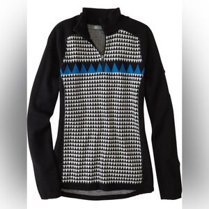 Title Nine Houndstooth Geo Super Power Quarter Zip Sweater